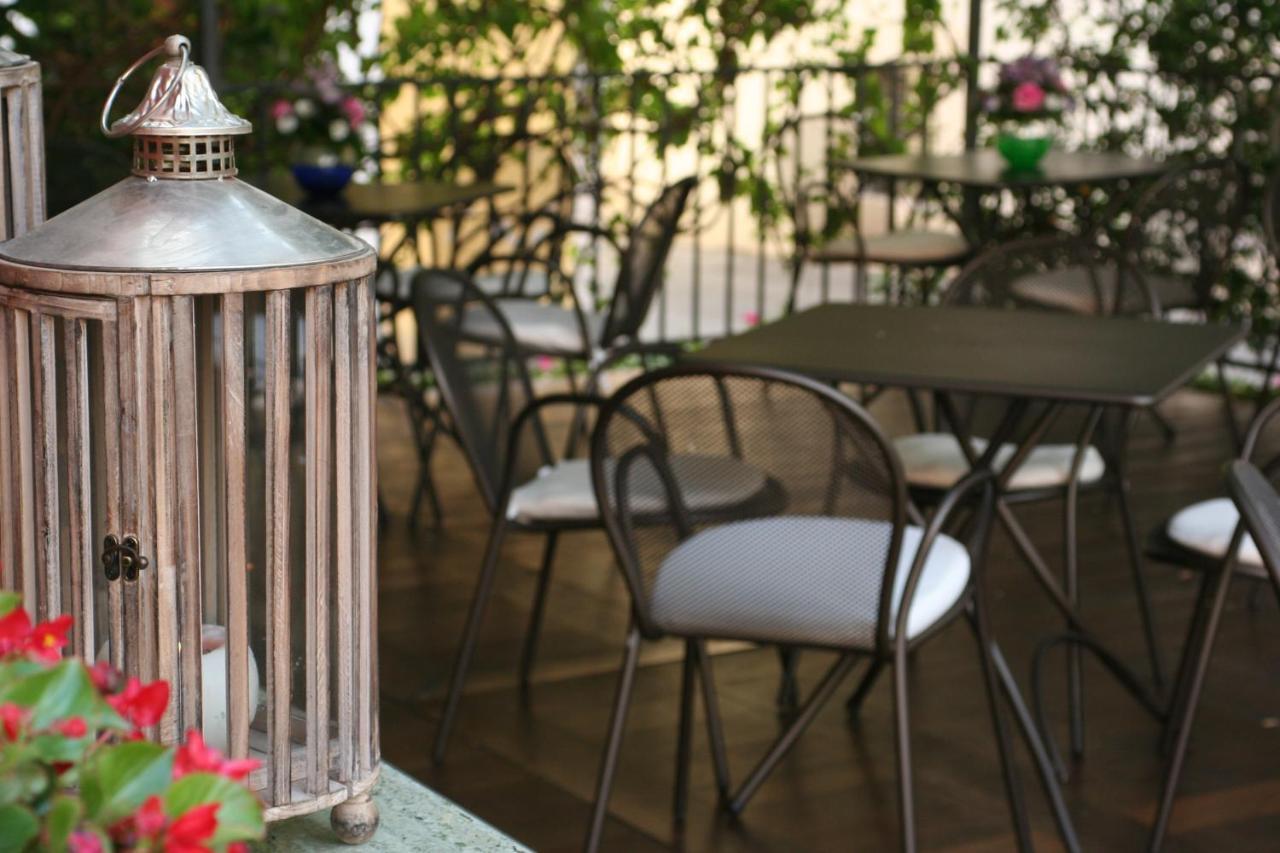 Hotel Charleston Spoleto Zewnętrze zdjęcie